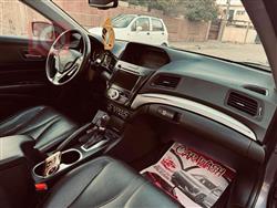 أكورا ILX